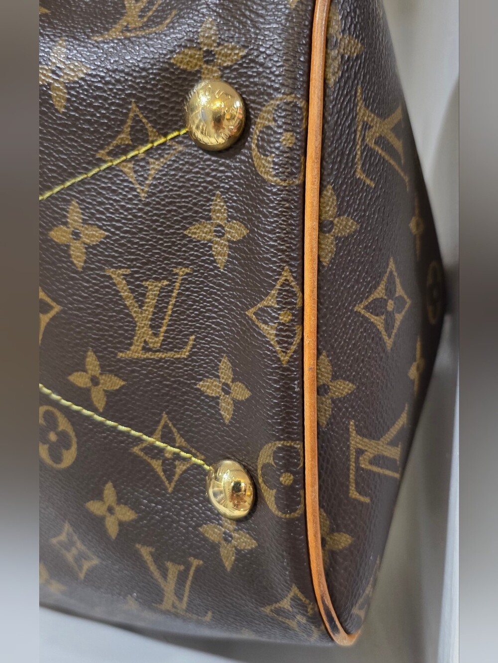 Louis Vuitton Monogram Canvas Brown Tote Bag - - Picture 16 of 17
